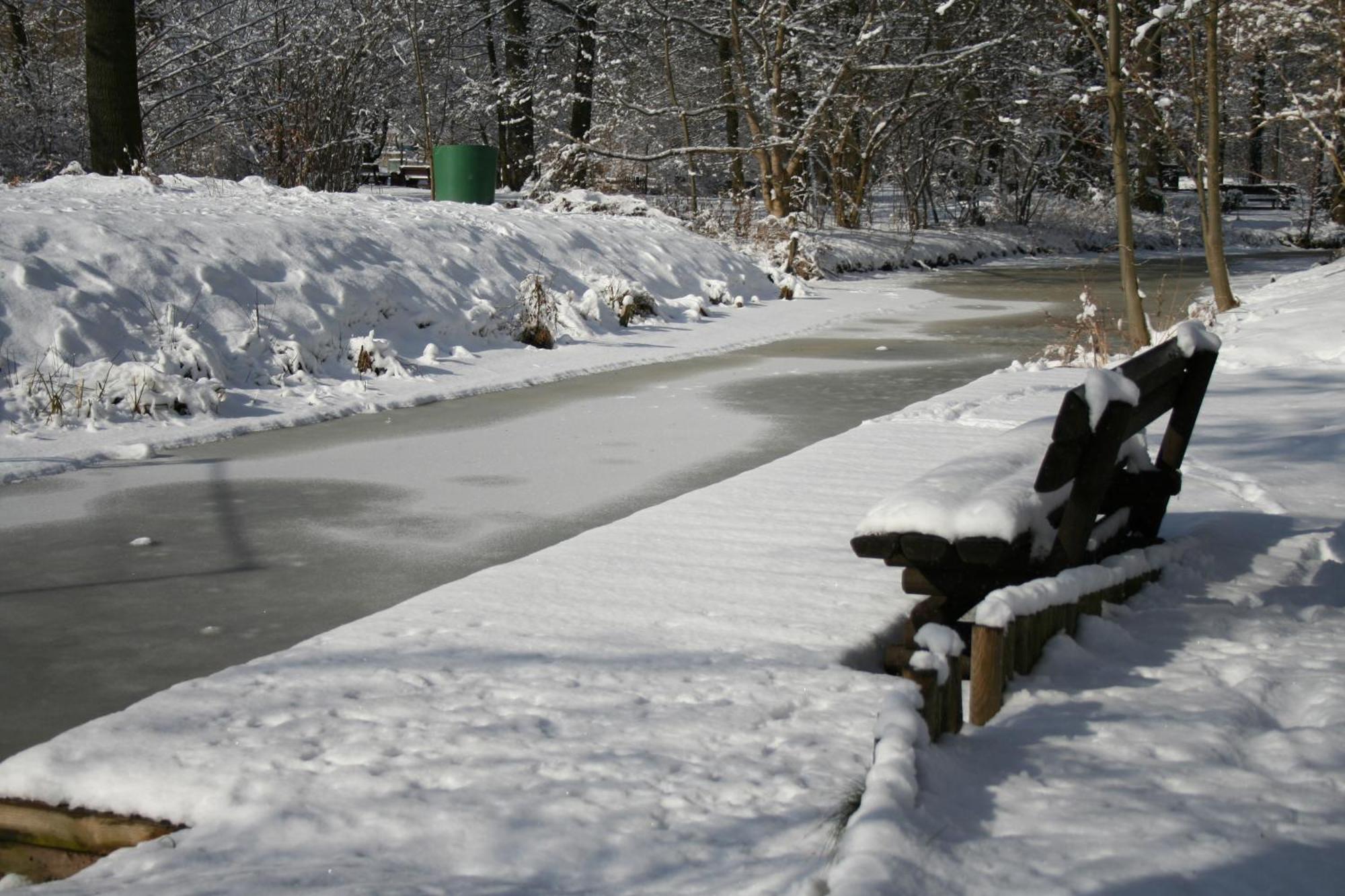 Hotel Nordic Spreewald ลืบเบอเนา ภายนอก รูปภาพ